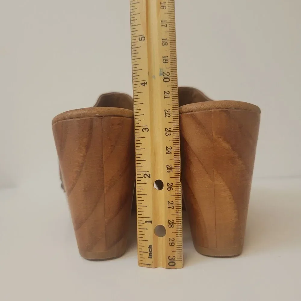 NWOT Five Words Brown Leather Wooden Platform Heel Studded Clogs Size 8 - Picture 7 of 12